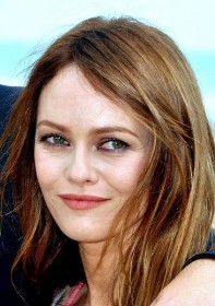 Vanessa Paradis cancela su actuación en Tel Aviv