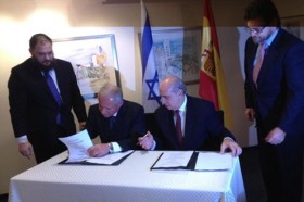 Se pide la detención de Avi Dichter, ex jefe de inteligencia israelí, invitado por el Ministerio de Defensa españolSe pide la detención de Avi Dichter, ex jefe de inteligencia israelí, invitado por el Ministerio de Defensa españolSe pide la detención de Avi Dichter, ex jefe de inteligencia israelí, invitado por el Ministerio de Defensa español