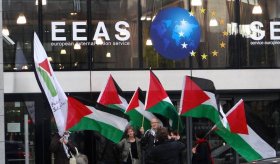 Más de 300 grupos de derechos humanos y sindicatos instaron a Mogherini a suspender el Acuerdo de  Asociación UE-Israel